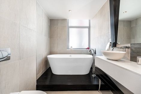 Photo of property in 12/95 Molesworth Street, Thorndon, Wellington, 6011