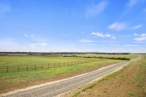 Photo of property in 112 Aulyn Drive, Karaka, Papakura, 2580