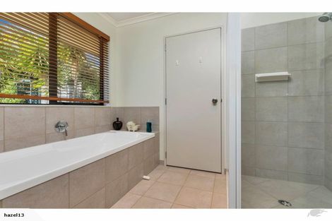 Photo of property in 14 Mcentee Road, Waitakere, Auckland, 0816
