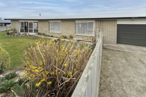 Photo of property in 24 Boundary Road, Alexandra, 9320