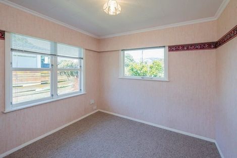 Photo of property in 25 Rimu Street, Waikanae, 5036