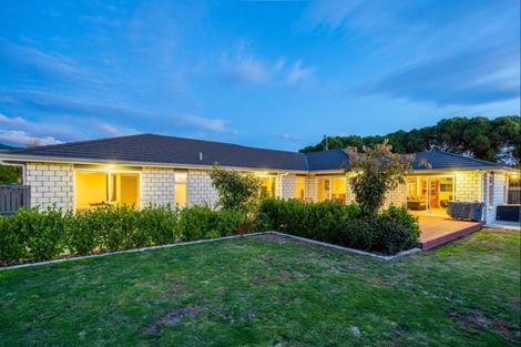 Photo of property in 157 Matai Road, Raumati Beach, Paraparaumu, 5032