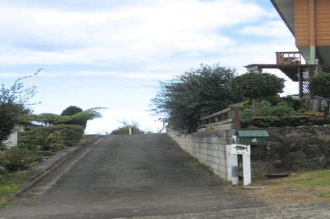 Photo of property in 6 Tairua Heights, Tairua, 3508