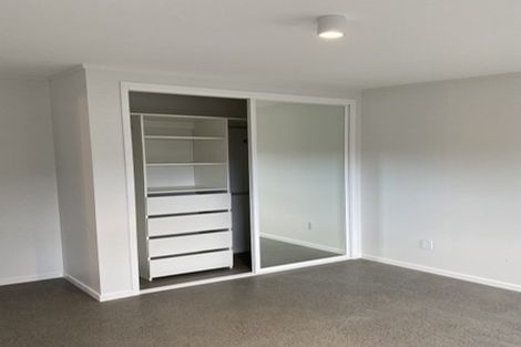 Photo of property in 1/19-23 Matipo Road, Mairangi Bay, Auckland, 0630