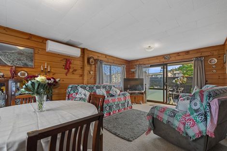 Photo of property in 3b Jet Place, Pukehangi, Rotorua, 3015