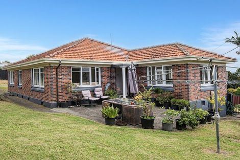 Photo of property in 45 Old Onerahi Road, Onerahi, Whangarei, 0110