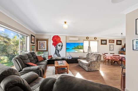 Photo of property in 8 Station Road, Pukekohe, 2120