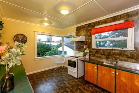Photo of property in 87 Paynters Avenue, Strandon, New Plymouth, 4312