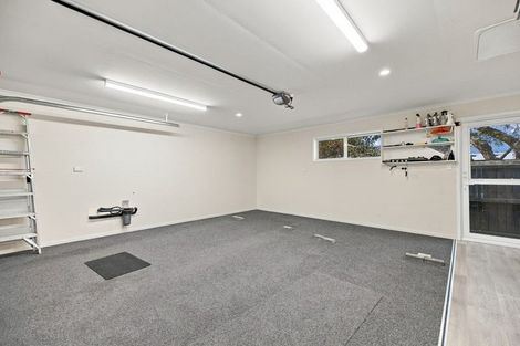 Photo of property in 61 Kotuku Crescent, Woolston, Christchurch, 8023