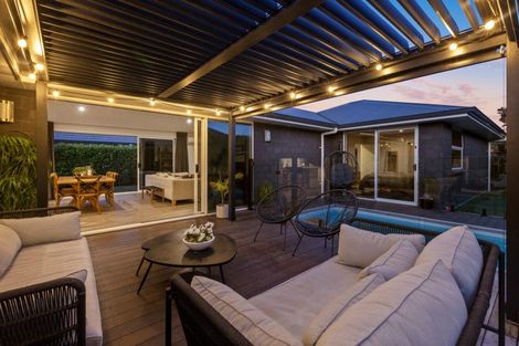 Photo of property in 95 Sandhurst Drive, Papamoa Beach, Papamoa, 3118