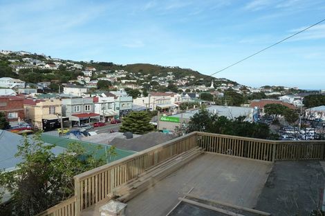 Photo of property in 1/126 The Parade, Island Bay, Wellington, 6023