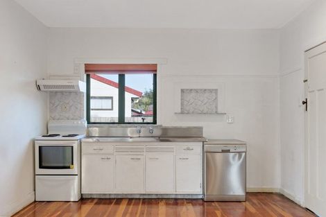 Photo of property in 121a Forest Lake Road, Forest Lake, Hamilton, 3200