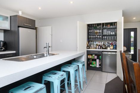 Photo of property in 45 Liberty Grove, Kelvin Grove, Palmerston North, 4414