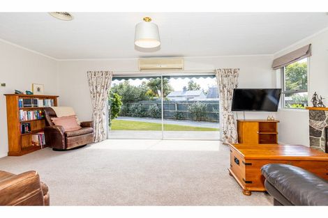 Photo of property in 7 Frederick Street, Pleasant Point, 7903