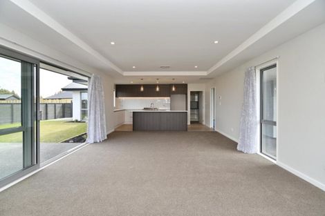 Photo of property in 36 Chatsworth Avenue, Rangiora, 7400