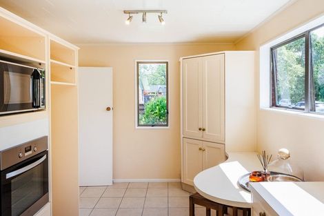 Photo of property in 85 Clifton Terrace, Fitzherbert, Palmerston North, 4410