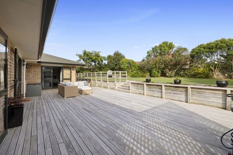 Photo of property in 28a Poplar Grove, Whalers Gate, New Plymouth, 4310