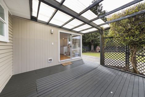 Photo of property in 8 Norwich Place, Awapuni, Palmerston North, 4412