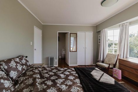 Photo of property in 28 Caesars Place, Churton Park, Wellington, 6037