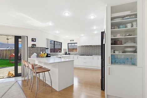 Photo of property in 3 Norm Pellow Drive, Manurewa, Auckland, 2105