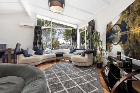 Photo of property in 14 Astor Place, Manurewa, Auckland, 2102