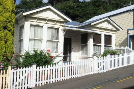 Photo of property in 27 Newman Terrace, Thorndon, Wellington, 6011