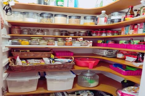 Photo of property in 450 West Coast Road, Glen Eden, Auckland, 0602