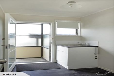 Photo of property in 51 John Walker Drive, Manurewa, Auckland, 2102