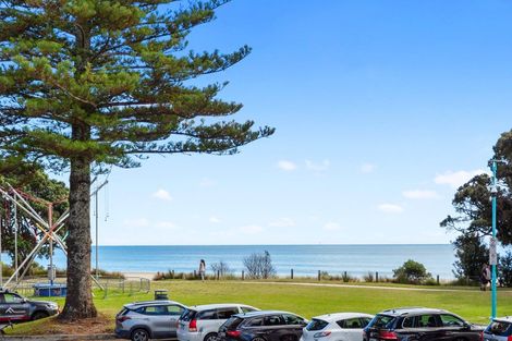 Photo of property in 10 Marine Parade, Mount Maunganui, 3116