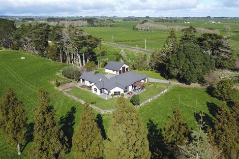 Photo of property in 177 Puniho Road, Warea, New Plymouth, 4381