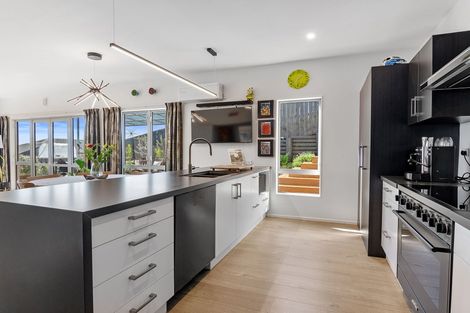 Photo of property in 13 Cheshire Place, Stoke, Nelson, 7011