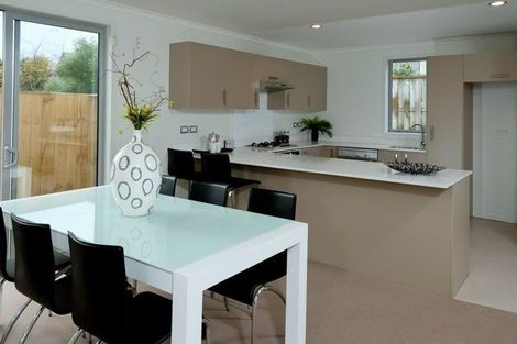 Photo of property in 18 Andersons Road, Oteha, Auckland, 0632