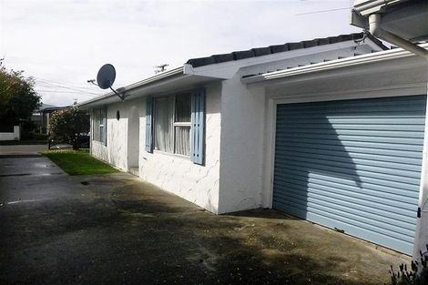 Photo of property in 20 Marina Grove, Hutt Central, Lower Hutt, 5010