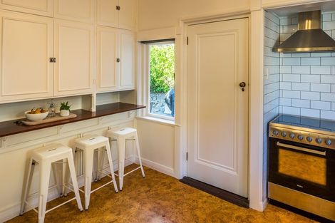 Photo of property in 29 Rona Street, Eastbourne, Lower Hutt, 5013