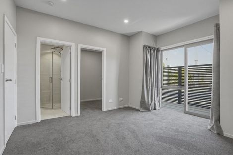 Photo of property in 43 Bradshaw Street, South Dunedin, Dunedin, 9012