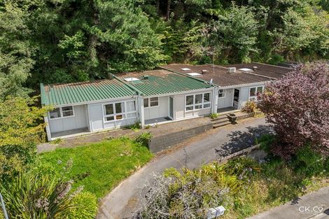 Photo of property in 2/26 Deller Grove, Silverstream, Upper Hutt, 5019