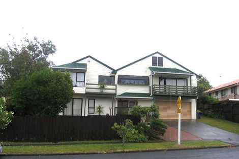 Photo of property in 135 Chelsea View Drive, Chatswood, Auckland, 0626
