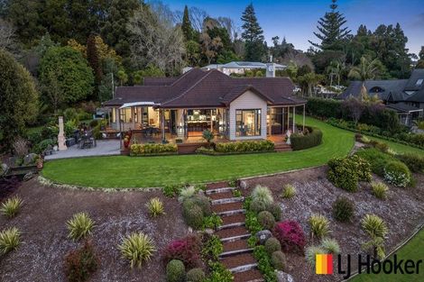 Photo of property in 39 Harry Dreadon Road, Opaheke, Papakura, 2584