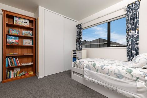 Photo of property in 31 Patrick Rice Drive, Swanson, Auckland, 0614