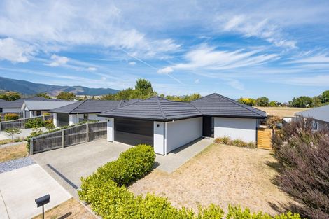 Photo of property in 51 Exeter Street, Stoke, Nelson, 7011