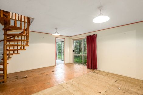 Photo of property in 214a Waddington Drive, Naenae, Lower Hutt, 5011