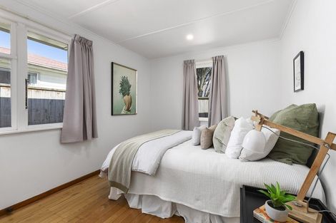 Photo of property in 57b Ranui Terrace, Tawa, Wellington, 5028