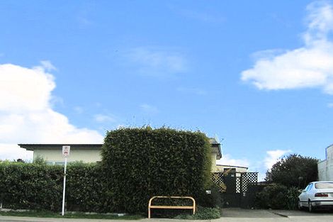 Photo of property in 1103 Heretaunga Street East, Parkvale, Hastings, 4122