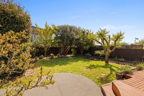 Photo of property in 333 Eastern Terrace, Sydenham, Christchurch, 8023
