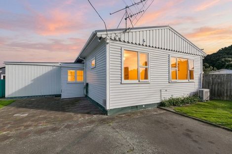 Photo of property in 94 Kauri Street, Miramar, Wellington, 6022