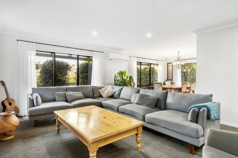 Photo of property in 1343 Kahikatea Flat Road, Kaukapakapa, 0871