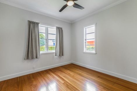 Photo of property in 2 Wynyard Road, Mount Eden, Auckland, 1024