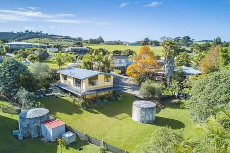 Photo of property in 13 Hihi Road, Hihi, Mangonui, 0494