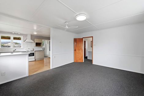 Photo of property in 71 Meadowbank Crescent, Fordlands, Rotorua, 3015