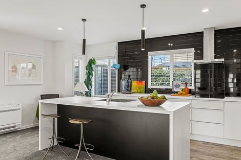 Photo of property in 152 Avonhead Road, Avonhead, Christchurch, 8042
